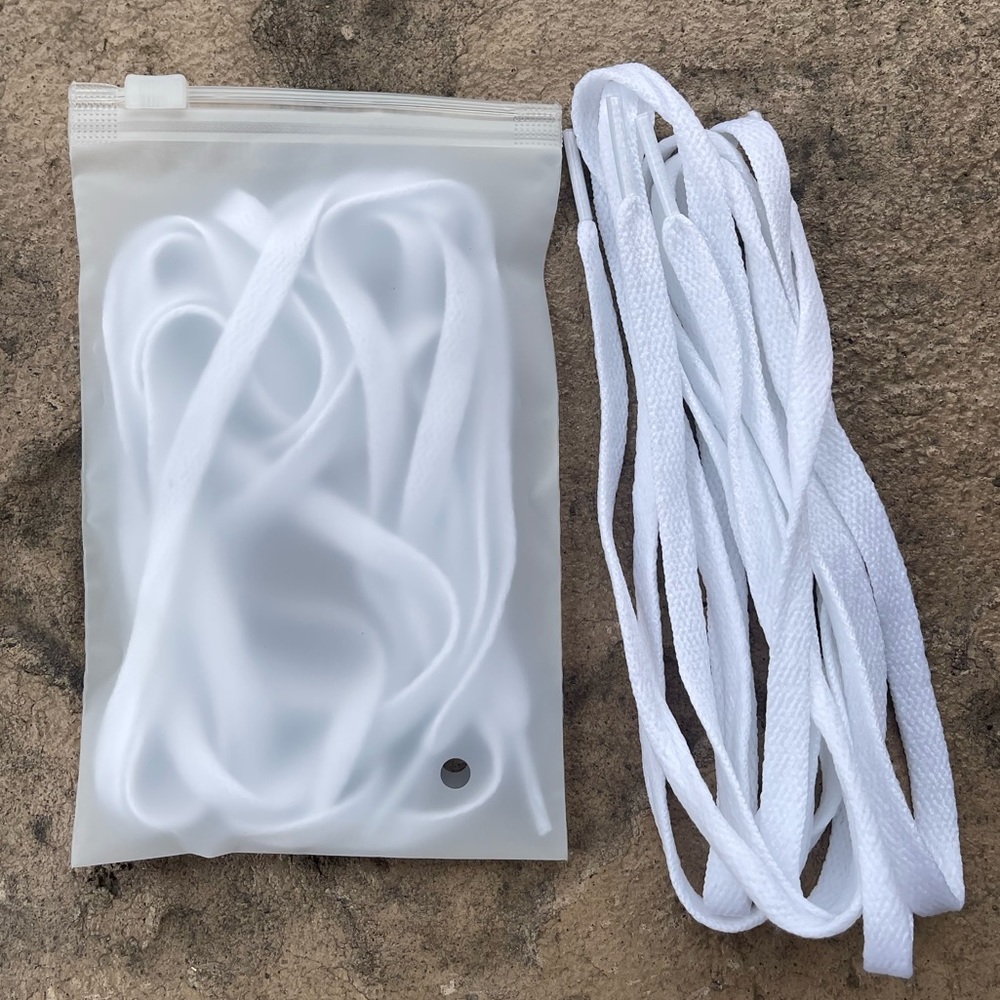Flat shoelaces (white)